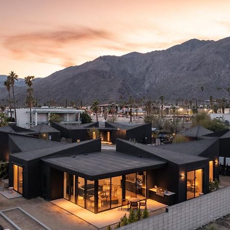 Blackhaus By Avantstay Ada Modern Rooms, Pool & Bbq Palm Springs Exterior photo