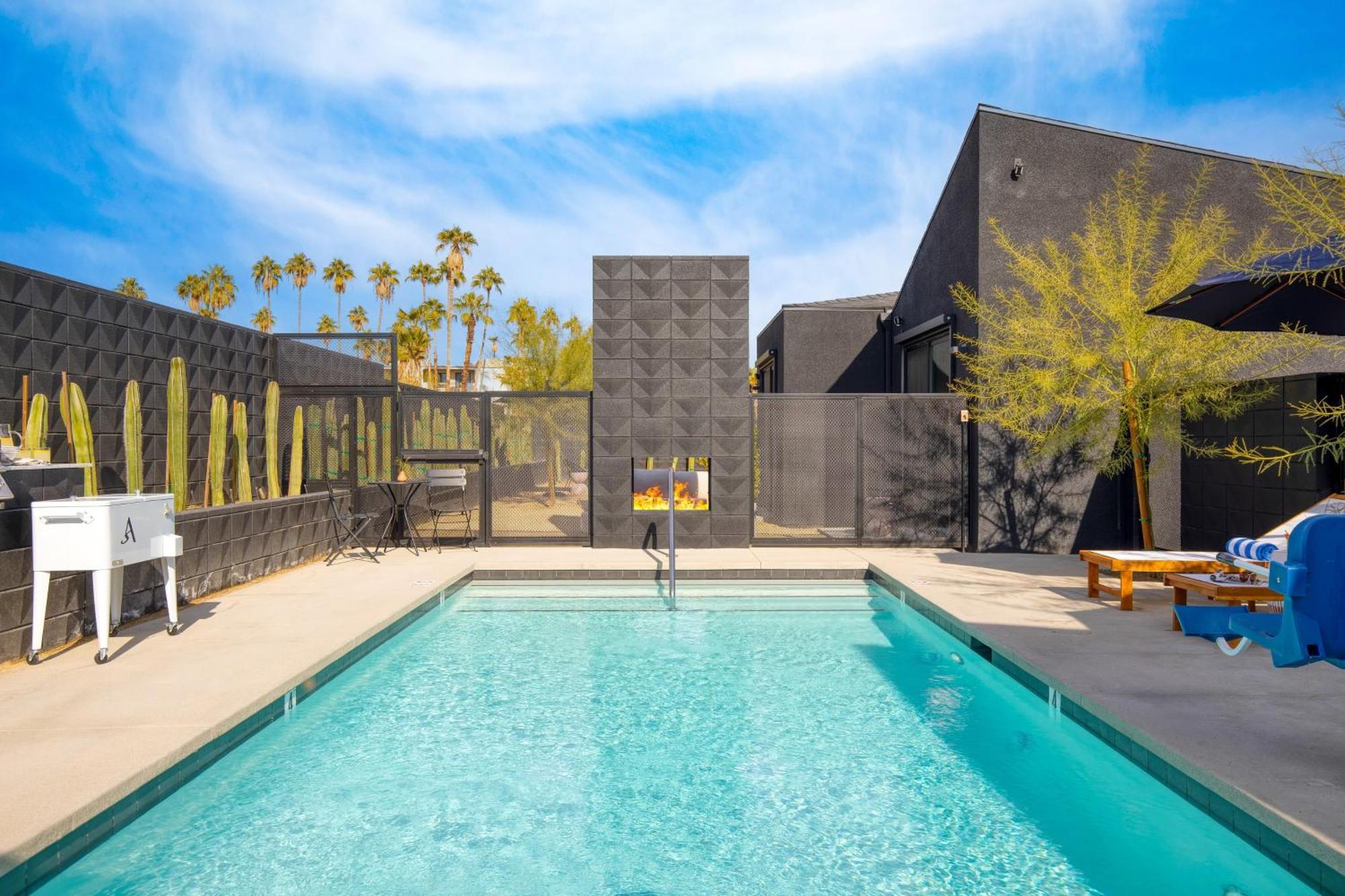 Blackhaus By Avantstay Ada Modern Rooms, Pool & Bbq Palm Springs Exterior photo