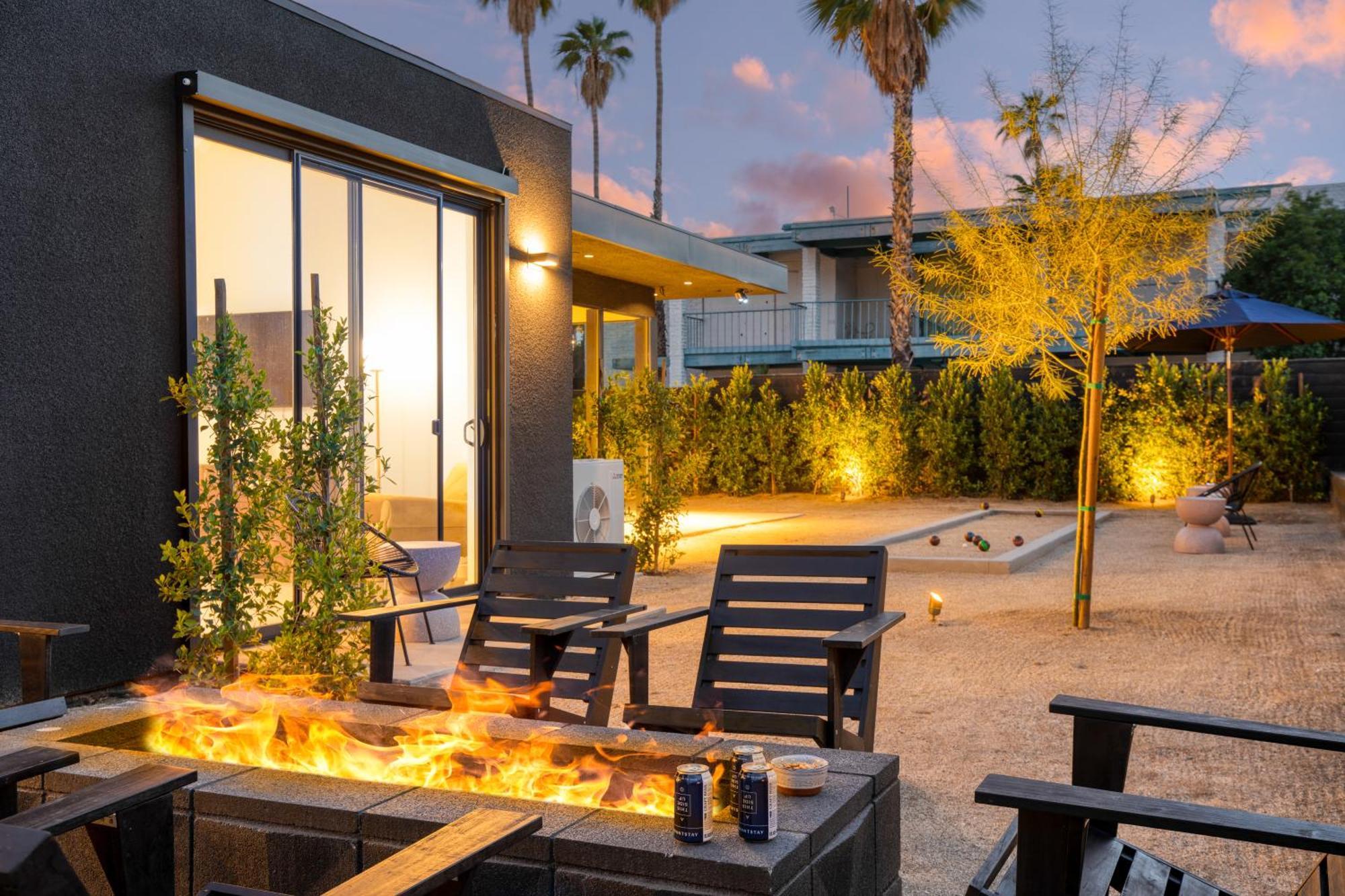 Blackhaus By Avantstay Ada Modern Rooms, Pool & Bbq Palm Springs Exterior photo